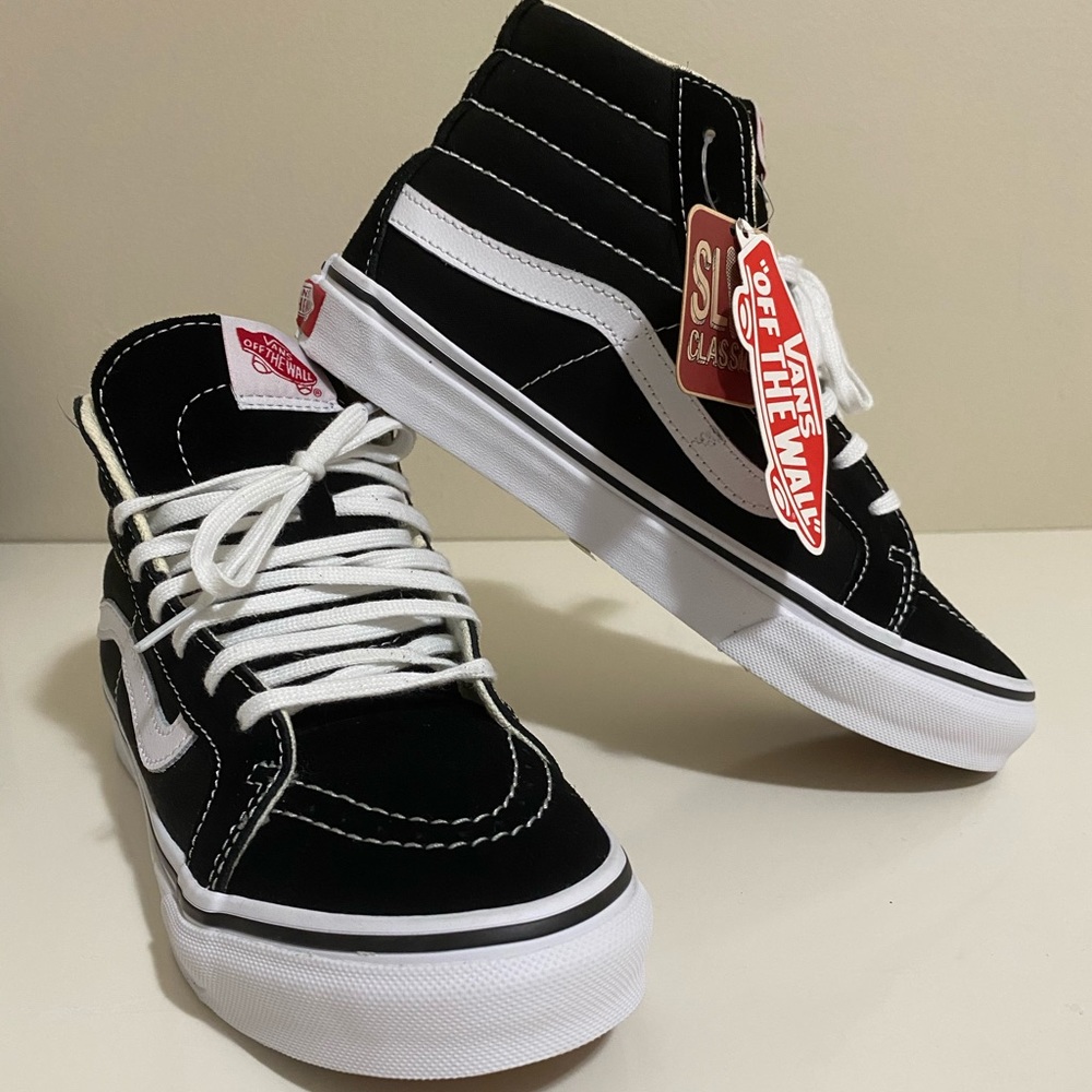 🔥VANS HI-TOP SNEAKERS🔥